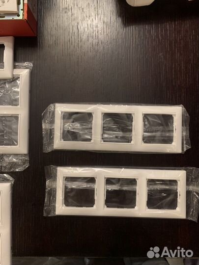 Розетки и выключатели с рамками legrand valena