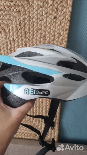 Велошлем / шлем для самоката, роликов