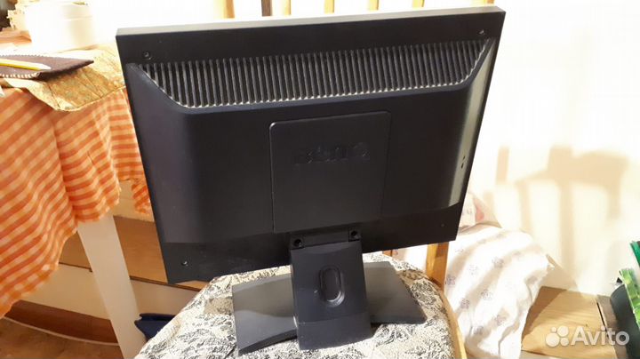 Монитор Benq FP73G