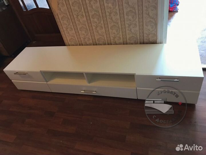 Тумба под тв