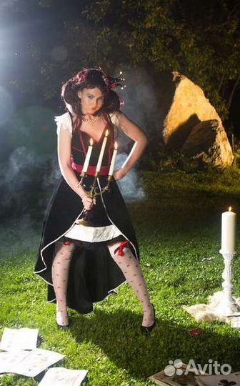 Костюм королевы красной черви на хэллоуин