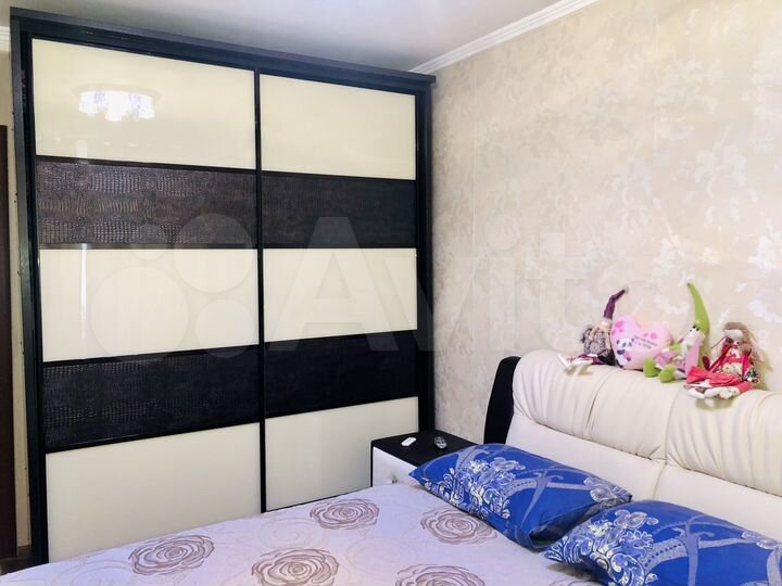 3-к. квартира, 68 м², 1/10 эт.