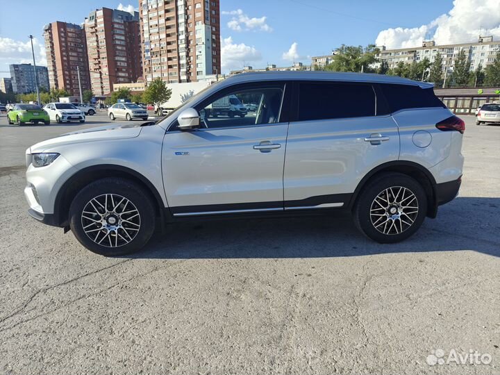 Geely Atlas Pro 1.5 AMT, 2023, 14 000 км