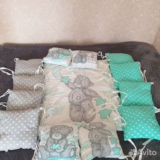 Бортики в кроватку