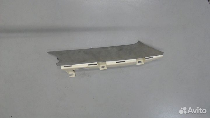 Обшивка стойки Audi S8 (D3), 2008