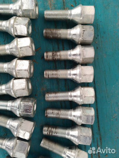 Колесные болты