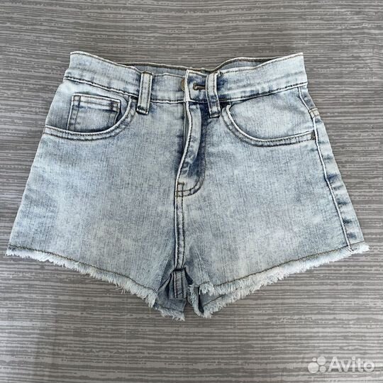 Шорты, футболки, джинсы для девочки