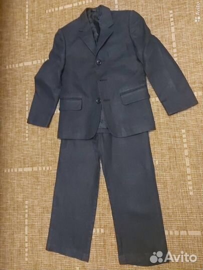 Школьный костюм