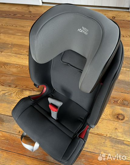 Автокресло britax romer