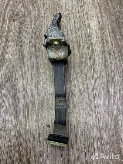 Ограничитель двери задний левый Honda Cr-V