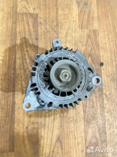 Генератор на Nissan Cube;March