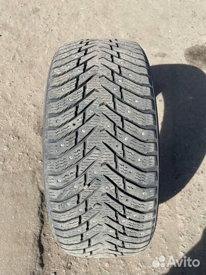 Nokian Tyres Hakkapeliitta 8 225/50 R17