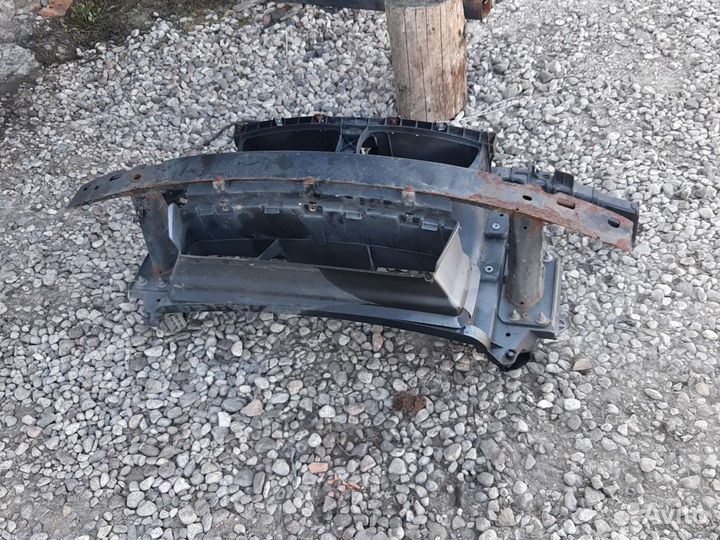 Панель передняя телевизор бмв 1 серия E81 E82 E87