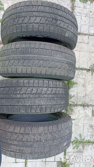 Bridgestone Blizzak VRX 205/65 R16