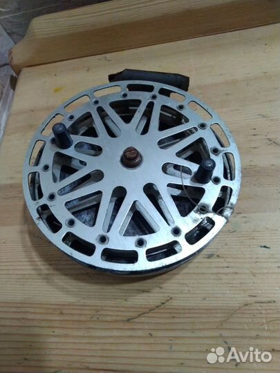 Катушка рыболовная СССР