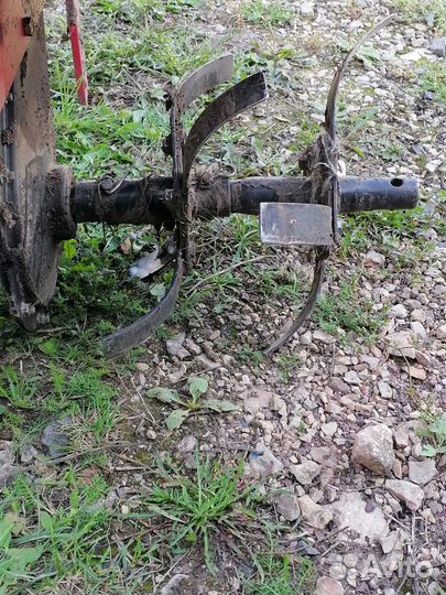 Продам культиватор зубр