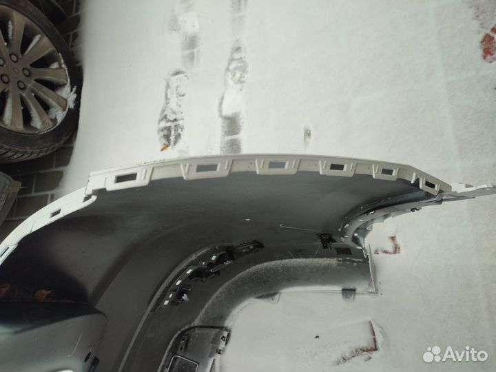 Задний бампер Li7