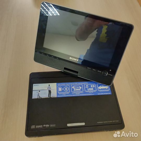 Портативный dvd плеер Sony DVP-FX850 и диски