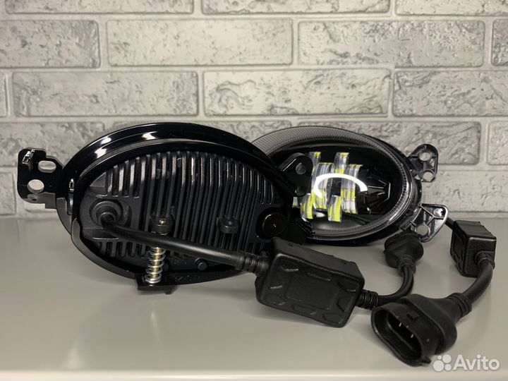 Мощные LED противотуманные фары Mercedes W211,W164