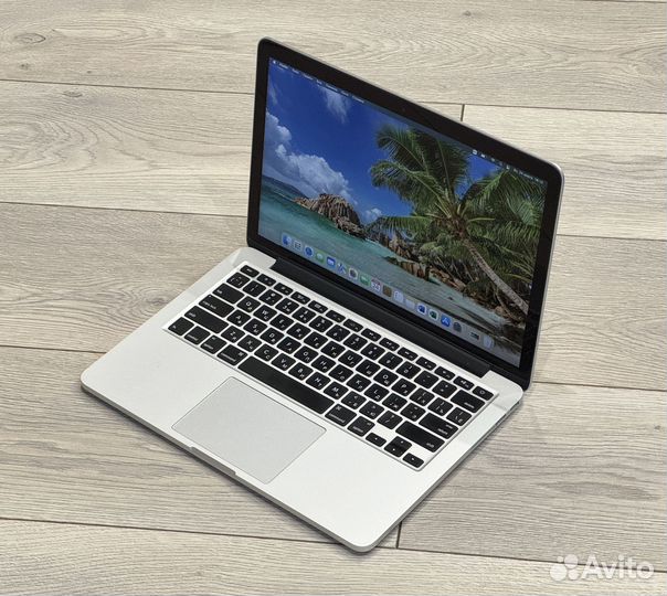 Apple MacBook Pro 13 (2015) i7 / 16 / 512