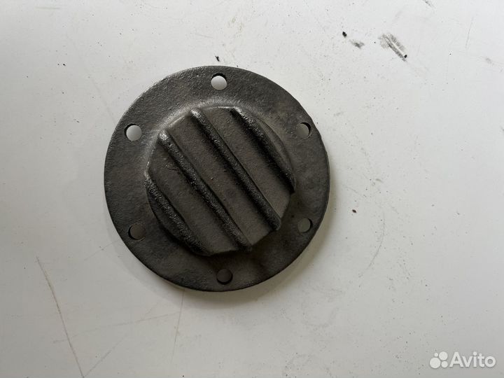 Крышка малая глухая насоса вакуумного ко-503