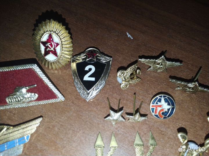 Значки СССР разные, кадетские, звезды