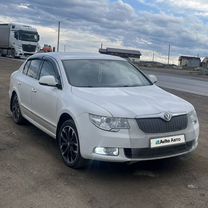 Skoda Superb 1.8 MT, 2011, 200 000 км, с пробегом, цена 1 400 000 руб.