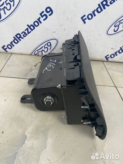 Подушка безопасности в торпедо Hyundai Santa Fe CM