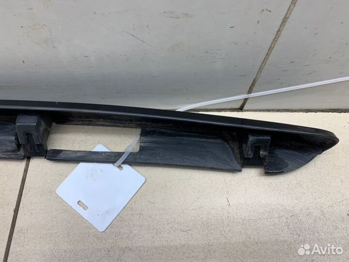 Накладка крышки багажника LADA Priora 217030 седан