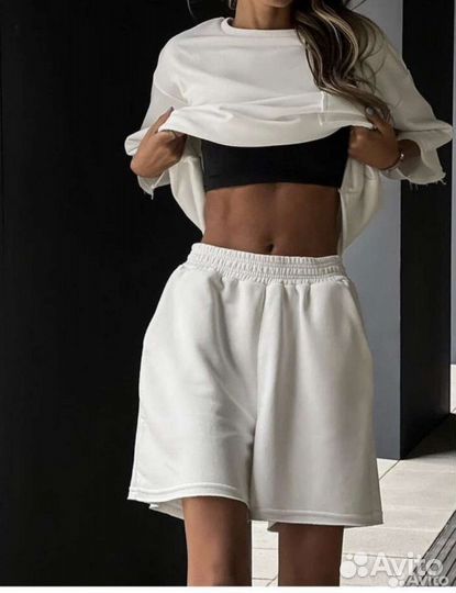 Спортивный костюм женский