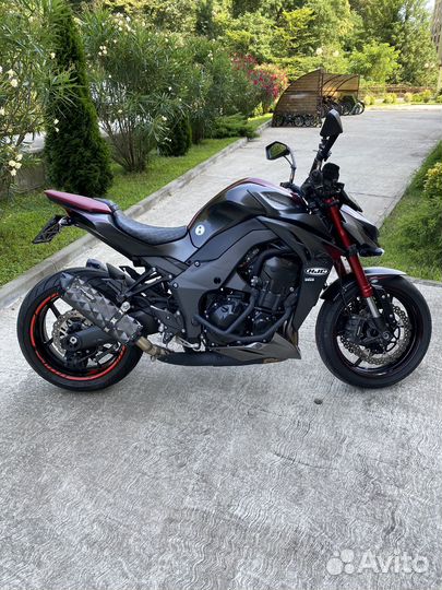 Продаю мотоцикл kawasaki z1000