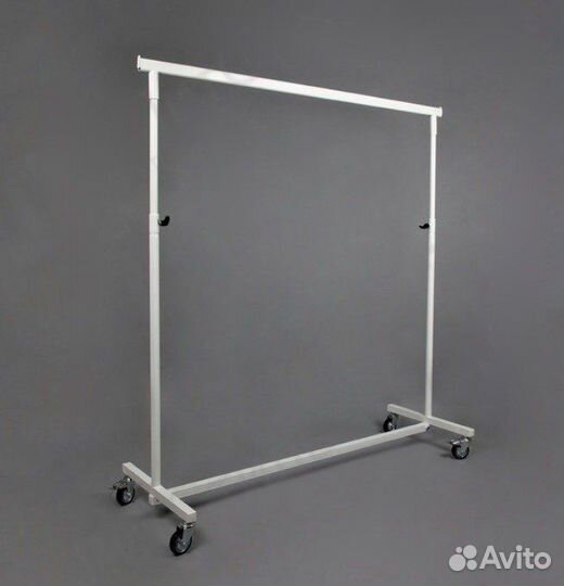 Вешалка для одежды напольная