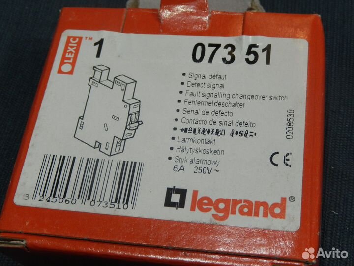 Дополнительный контакт сигнальный Legrand 07351