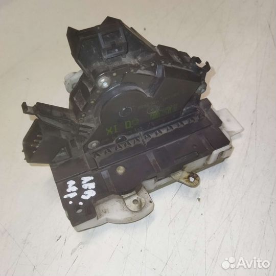 Замок двери передний левый Ford Mondeo 3