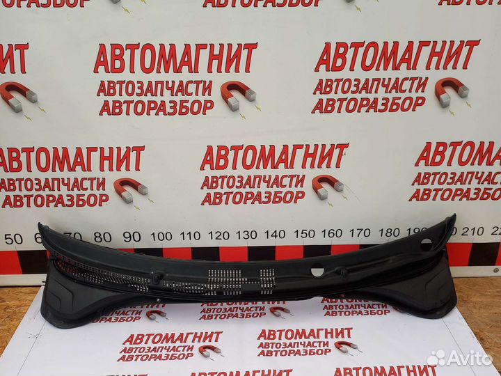 Жабо накладка дворников Хендай Солярис 2 17-20г