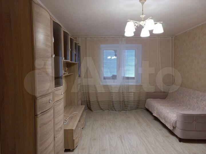 1-к. квартира, 43 м², 1/9 эт.