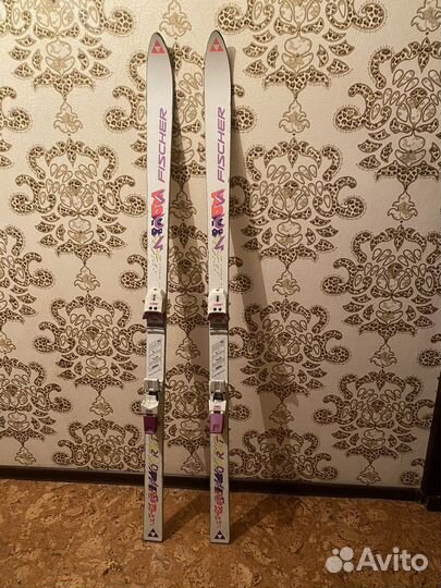 Горные лыжи fischer