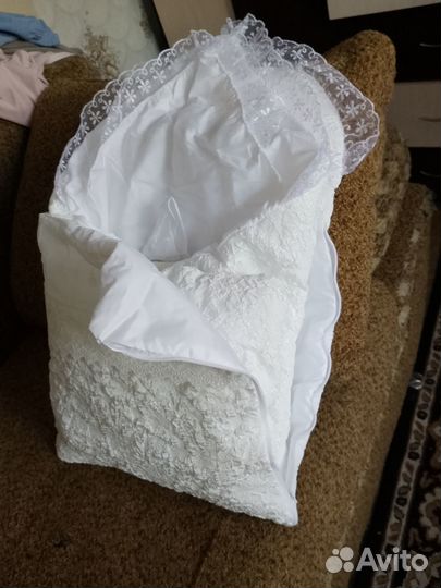 Продам конверт на выписку, в отлично состоянии