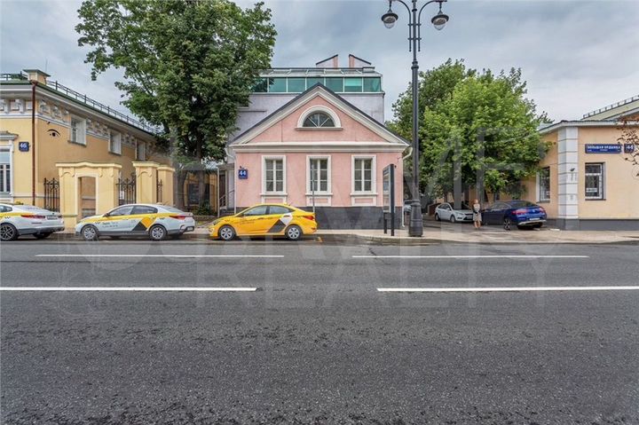 Аренда здания (осз) 532,6 м2 у метро Полянка