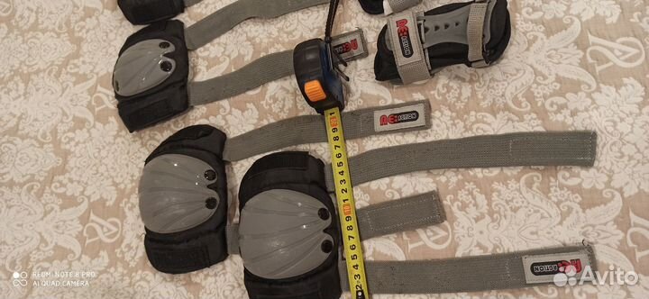 Защита для роликов,велосипеда и т.д