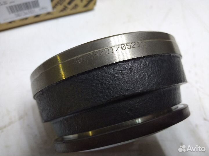 Ступица переднего колеса iveco Daily 2006