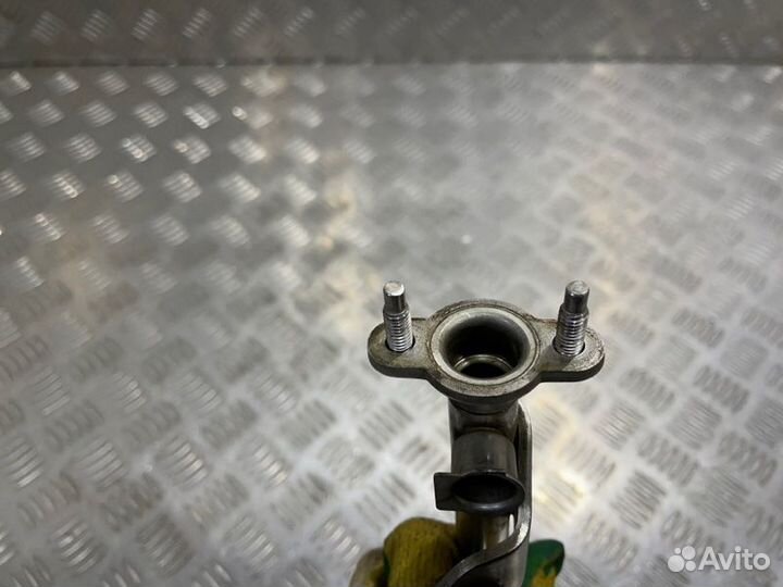 Топливная рампа Hyundai Elantra HD G4FC 2010