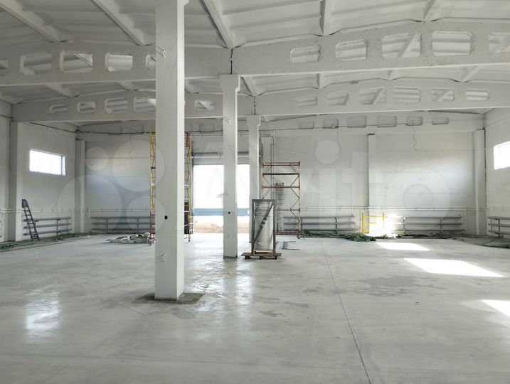 Склад, 435 м²