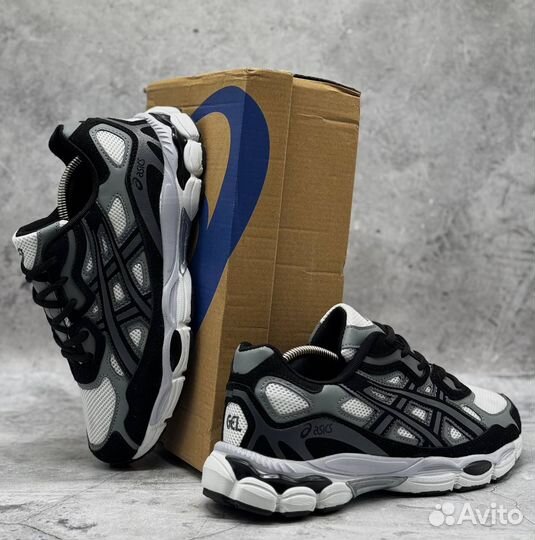 Кроссовки мужские Asics (новые)