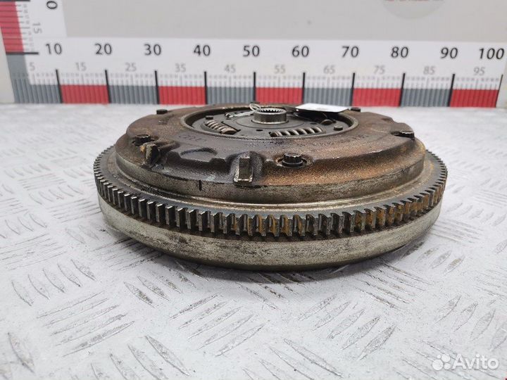 Маховик (демпфер сцепления) для Volkswagen Golf 4