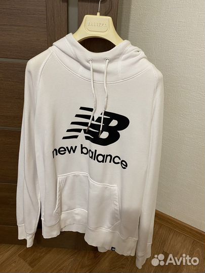 Худи new balance