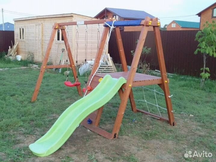 Игровая площадка для дачи с горкой и качелями