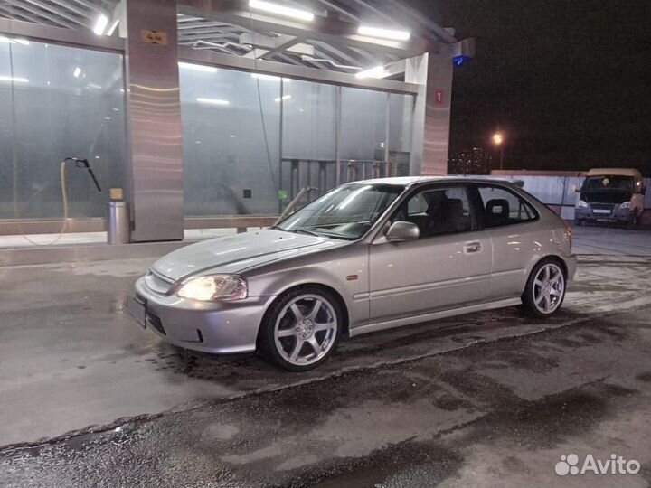 Honda Civic 1.4 AT, 2000, 320 000 км