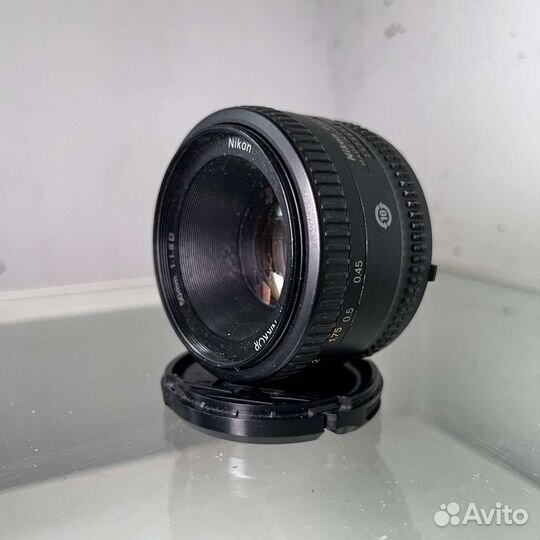 Объектив Nikon 50mm портретный