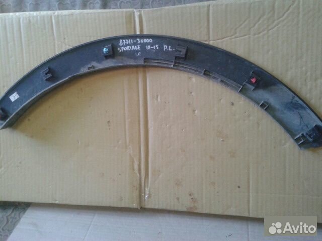 Молдинг на крыло передний левый Kia Sportage